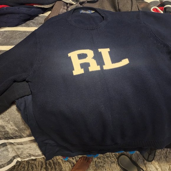 Polo Sweaters - Picture 2 of 7